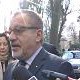 Caos taxi a Milano, Maroni: "Sulla questione Uber governo incapace"